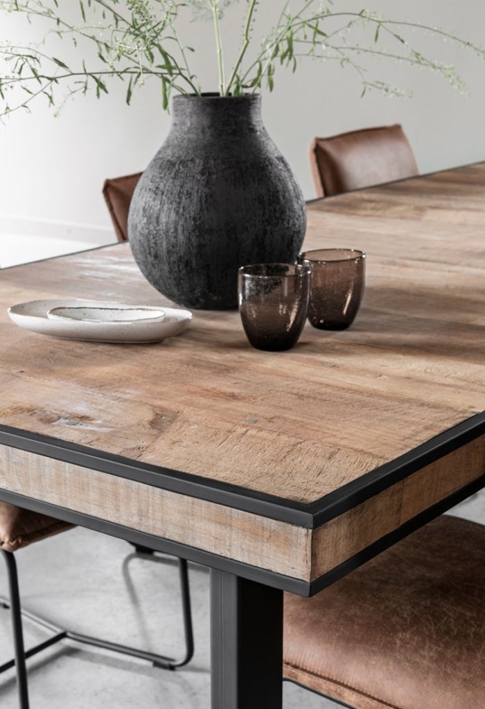 Snugg Cosmo dining tiikkipuinen ruokapöytä 175