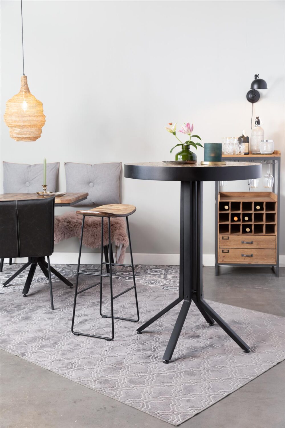 Snugg Black puinen baarijakkara