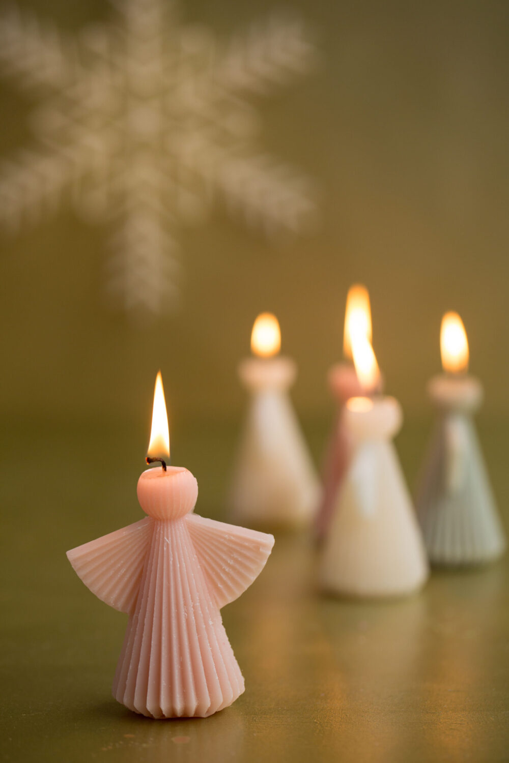 SNUGG_Käsintehdyt enkelikynttilät